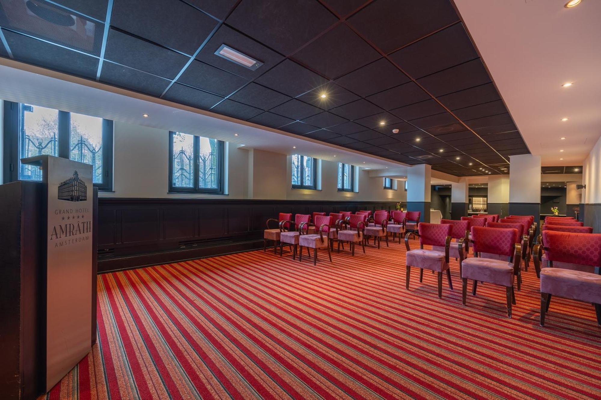 Grand Hotel Amrath Amsterdam Bagian luar foto The restaurant