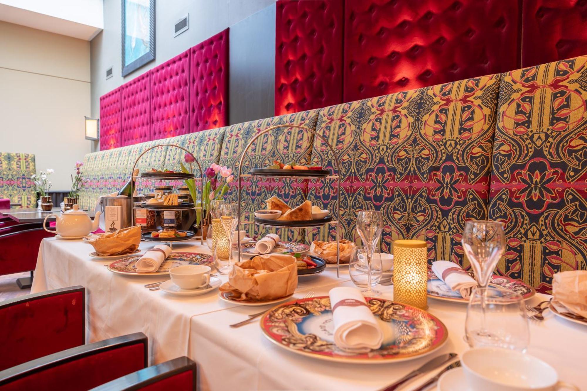Grand Hotel Amrath Amsterdam Bagian luar foto The restaurant